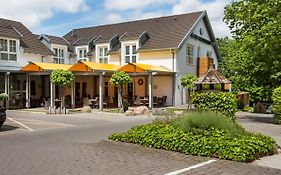 Hotel Waldesrand  4*